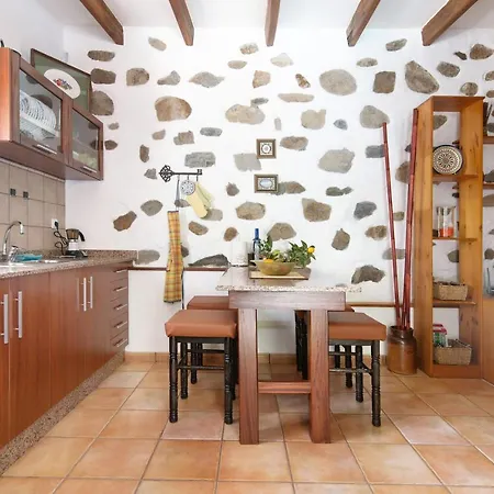 Casa Abuela Fela * Vega de San Mateo